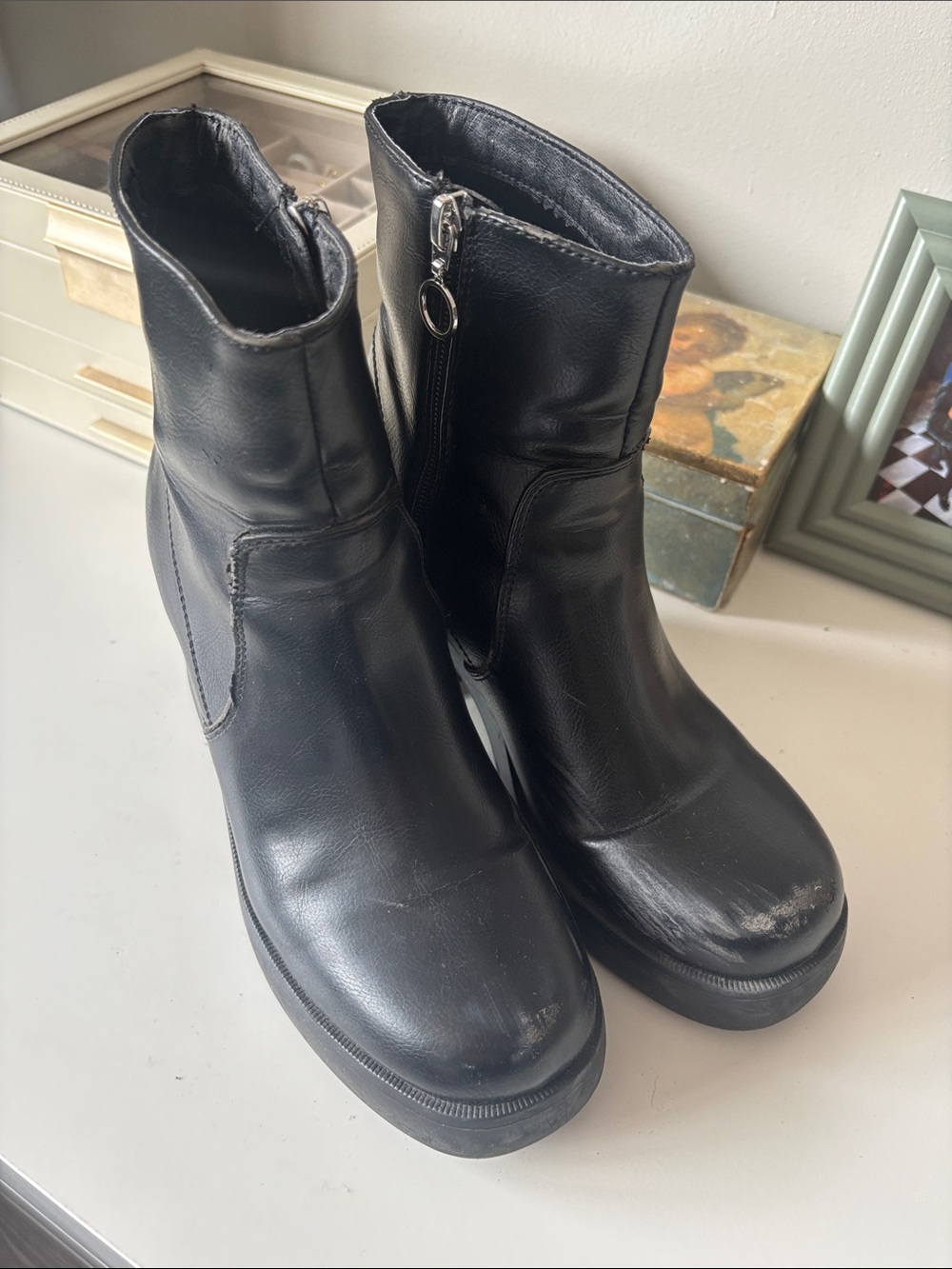 Dirty Laundry Black Platform Ankle Booties - Picture 2 of 6